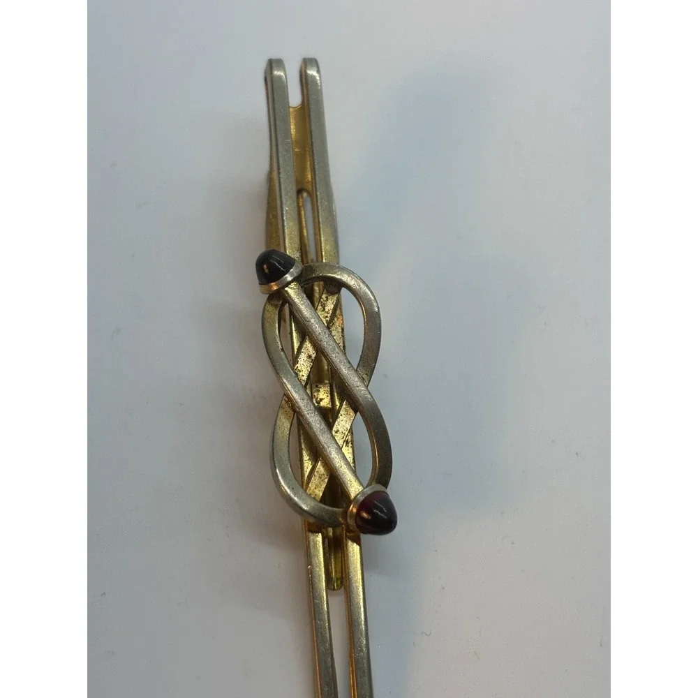 Vintage Tie Bar‎ Gold Tone Intricate Knot Detail Red Stones Hickok